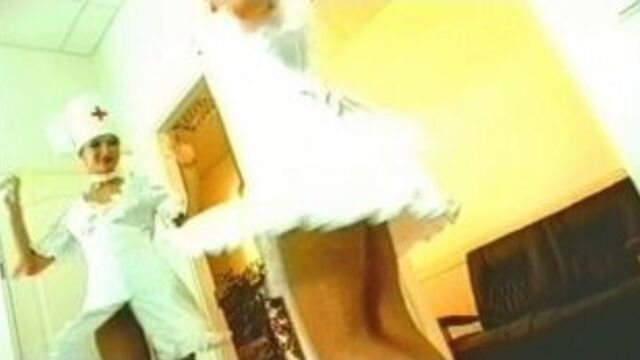 Голая эвелина бледанс