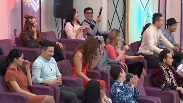 Жадыра мен де наргиза сияқты редакторларға кетемін десе, не дейді екен десе жанна оған кет деп айта береді деп қалжындаған екен