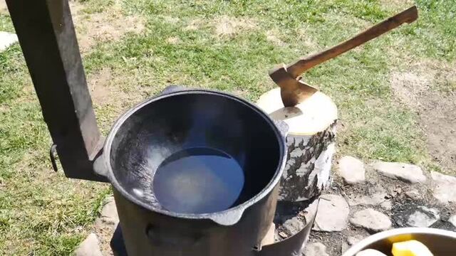 Казан-кебаб из курицы (1080p).mp4