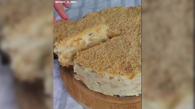 Быстрый торт к чаю (ингредиенты в описании)