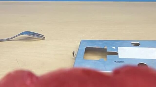 Желейный медведь валера и мышеловка (познаватель русское видео)