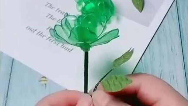 Цветы из пластиковых бутылок