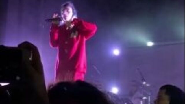 Billie eilish - copycat (live in santa ana)