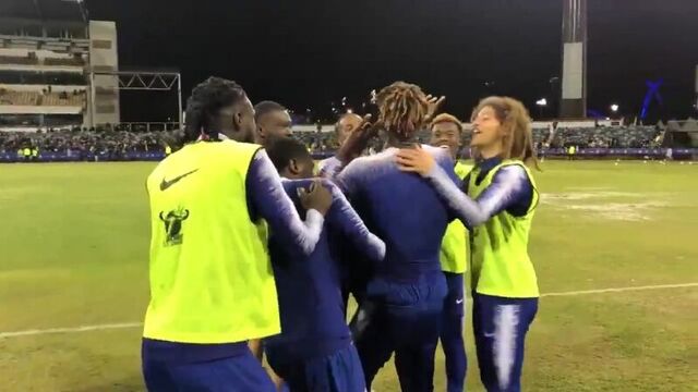 Тэмми абрахам