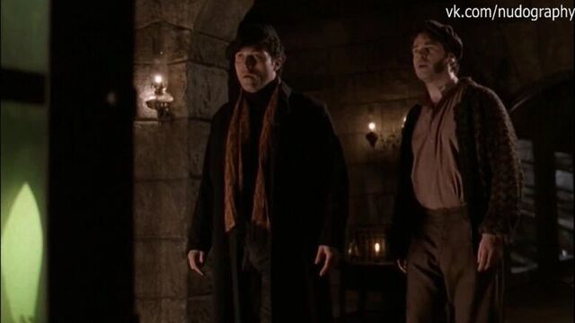 Риа килстедт (rya kihlstedt) топлес в фильме "ужас из бездны" (mermaid chronicles part 1: she creature, 2001)