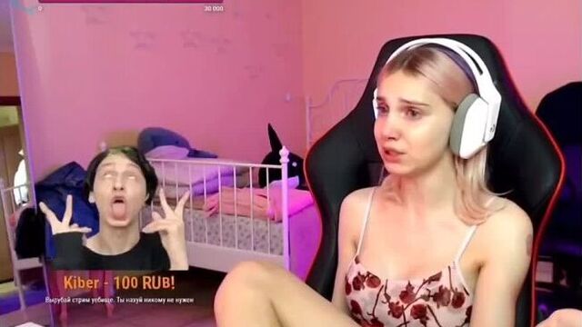 Дашу карейку изнасиловали