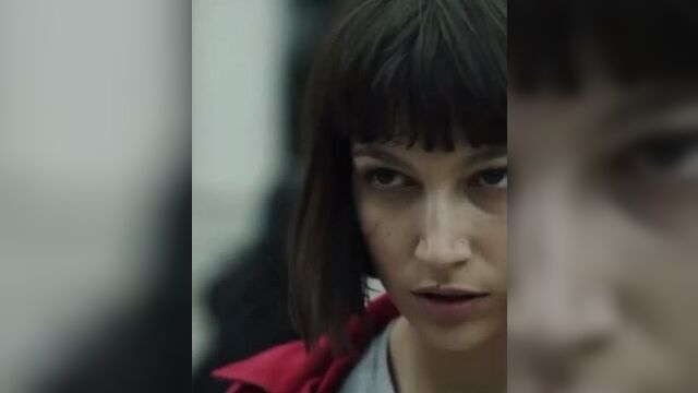 Урсула корберо ursula corbero токио ...ный дом ) (480p).mp4