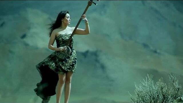 Д.саранцэцэг, о.майбаяр - goron ki na kalon ki "india song"