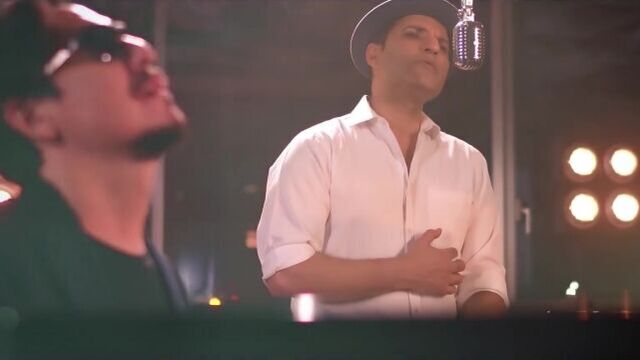 Rafet el roman - özledim 2018 (official video)