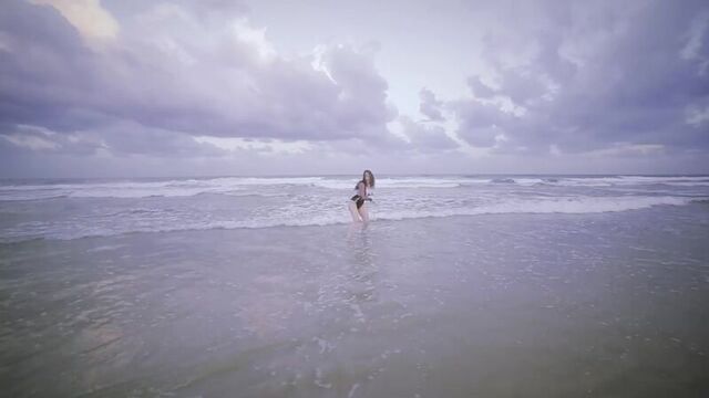 מארינה מקסימיליאן - אפס סבלנות (קליפ רשמי) marina maximilian