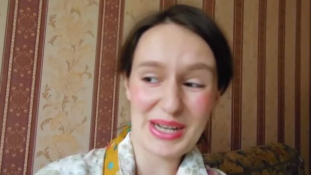 Ева морозова & юлия якубеня -- skype -- 2015 -- parody