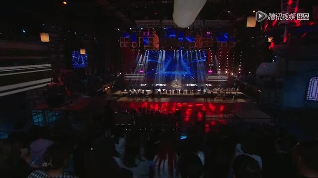 Сяо чжань "用尽我的一切奔向你/running after you with all i have" 05.12.20