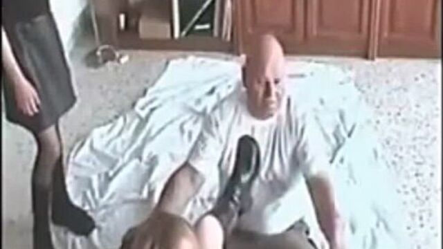 Сашко билый (музычко) и проститутки