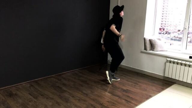 Freeform bruk up | smoke | “4real”