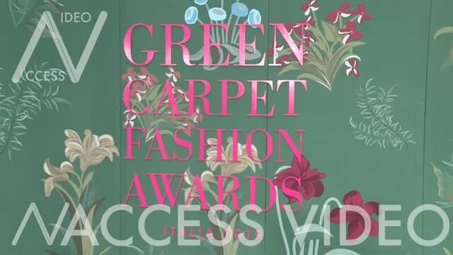 Toni garrn, elsa hosk and more at the green carpet fashion awards in milan ( 480 x 854 ).mp4