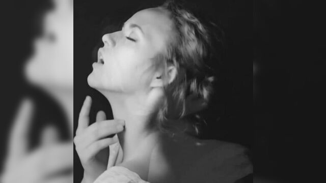 Model pose_ elizabeth malyljo by alex malikov