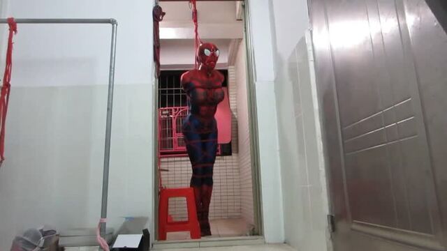 Boundhub - spiderwoman bound