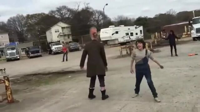 Stranger things 2 - behind the scenes (bts)