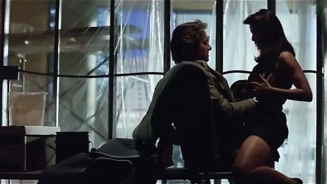 Demi moore sex scene in disclosure 1994