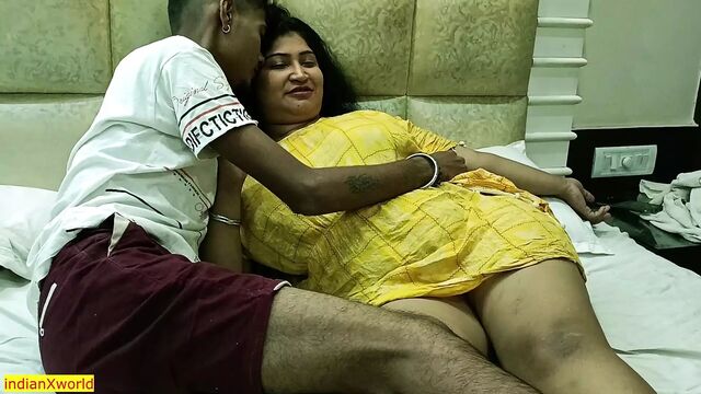 Indian beautiful stepsister sex! indian family sex
