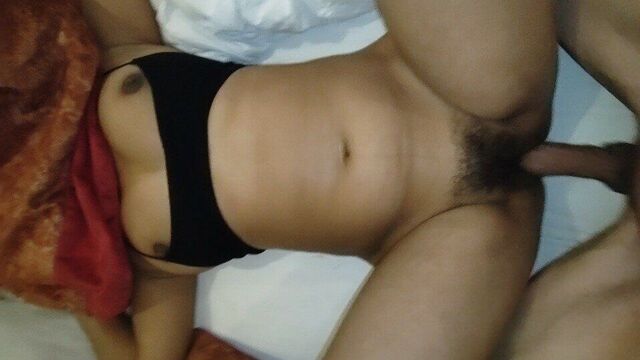 New nepali kanda girlfriend lai hotel ma lagera chikeko