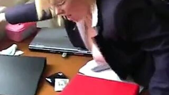 Donna x secretary fucked