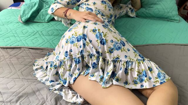 18 year old amateur latina schoolgirl fucked in dress