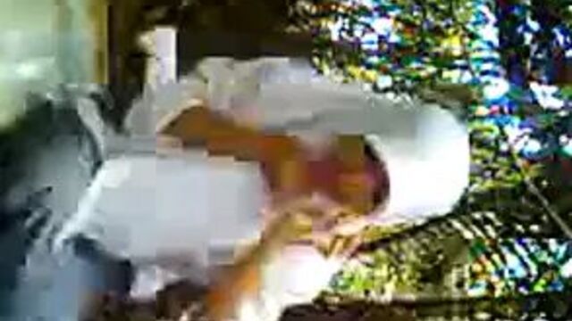 Indonesia - anak ma jilbab hijab ngentot di hutan