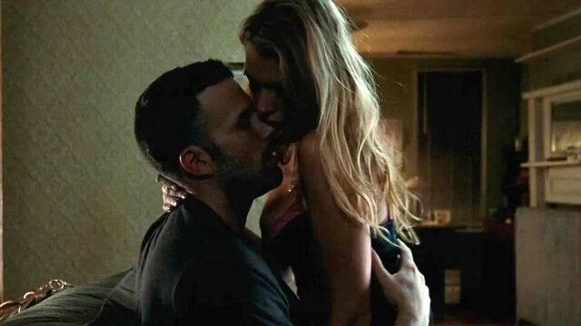 Blake lively hot scenes from 'the town' on scandalplanetcom
