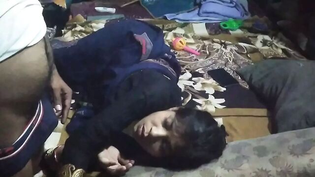 Sali ke mhuo me dala lande jiji ne dhoka se