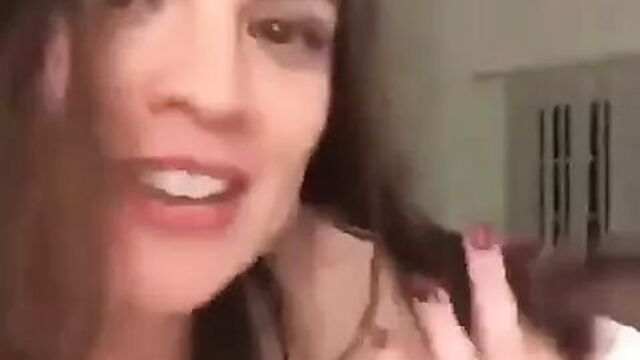 Hayley atwell boob slip