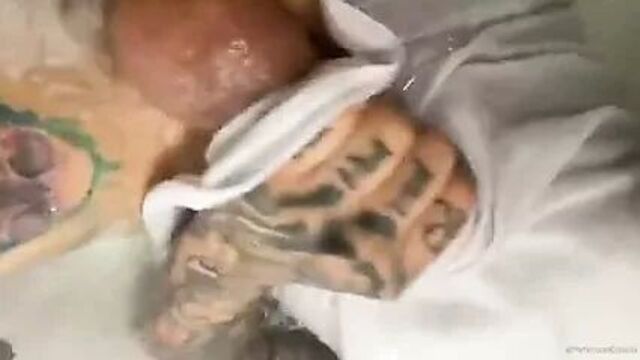 Yeferson cossio. solo