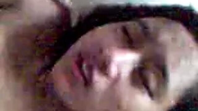 Indonesia- anak sma ml sambil ngobrol