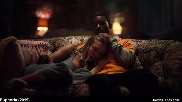 Barbie ferreira, hunter schafer, sydney sweeney nude & sex