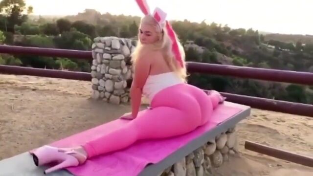 Booty walk of fame nsfw pawg