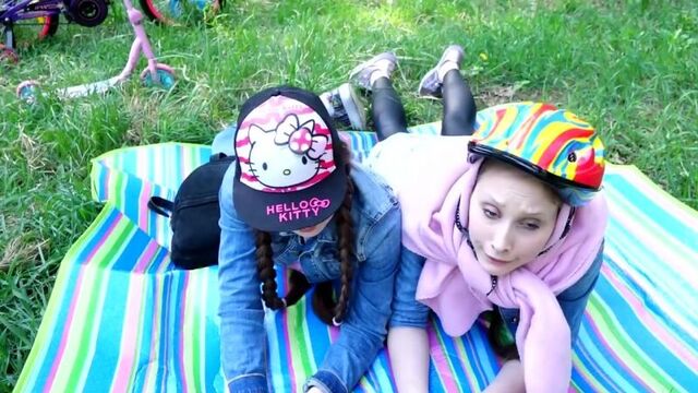 [lady diana] отправились в поход с няней!!!