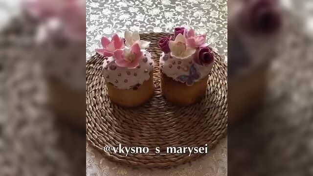 Куличи (александрийское тесто)