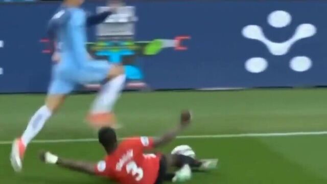 Эрик "машина" байи в прошедшем сезоне апл