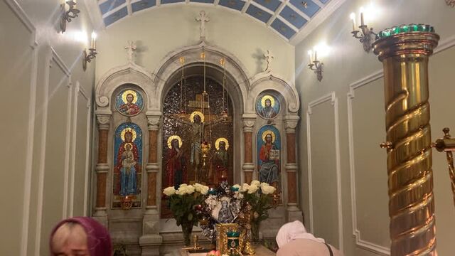 Молитва у мощей блаженной ксении петербургской