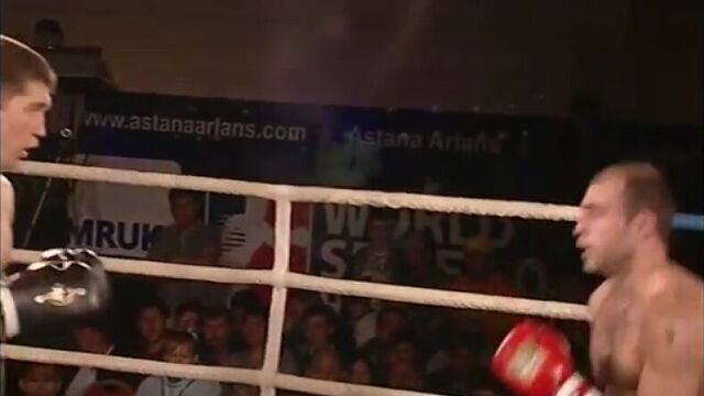 Бой_самат_башенов_(astana_arlans)_vs_вазген_сафарянц_(mexico_guerreros)[1]