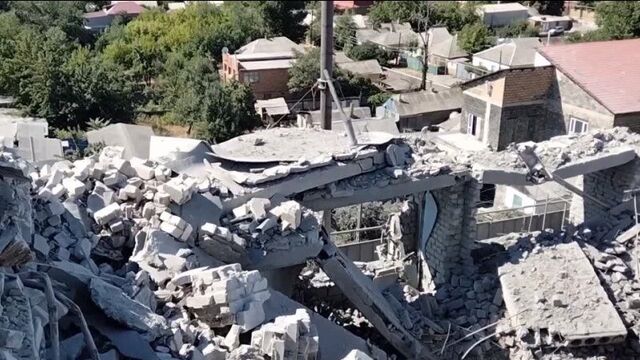 ❗️последствия обстрела города красный луч (лнр) со стороны вфу. представительством лнр в сцкк зафиксированы последствия обстрел