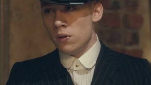 Джон шелби(острые козырьки)