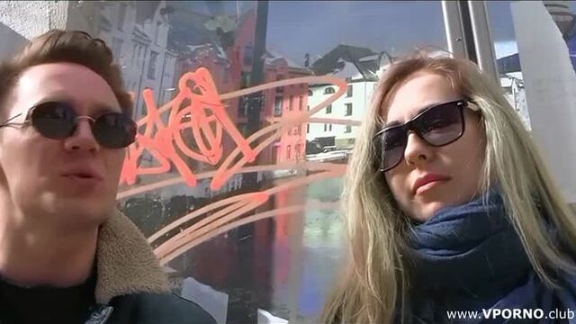 Сняли на улице и привели в сауну / групповое порно / пикап / porno / оргии / секс