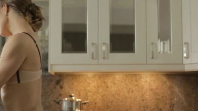 [frolicme.com] suzie carina (pizza pleasure / 25.04.2014) [мастурбация] 1080p hd