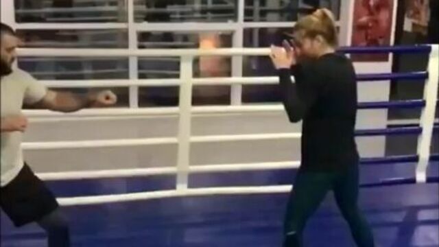 Марина мороз на позитиве!