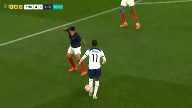 Вторая голевая передача нони мадуэке против молодежной сборной франции