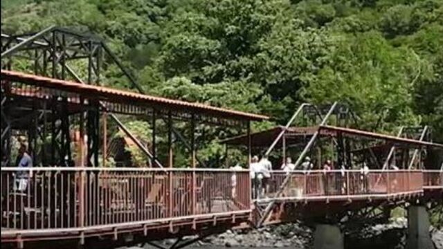 Стеклянный мост в абхазии