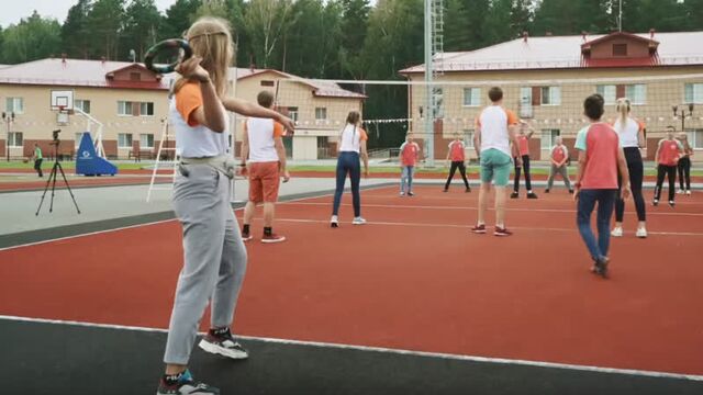 Олимпийская ребячка / ребячья республика