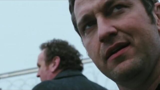 Трейлер > законопослушный гражданин (2009)