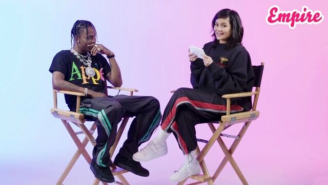 Кайли дженнер пытает трэвиса скотта